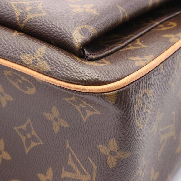 LOUIS VUITTON Brown Monogram Leather Bag - Picture 8 of 10